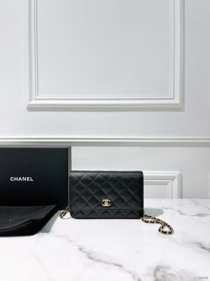 CHANEL CLASSIC WOC, Black/Gold