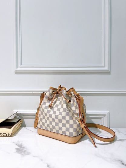 LV NOE BB, Damier Azur