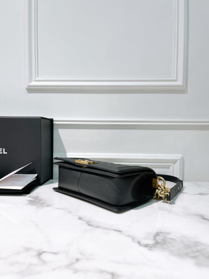CHANEL LEBOY, Black/Gold