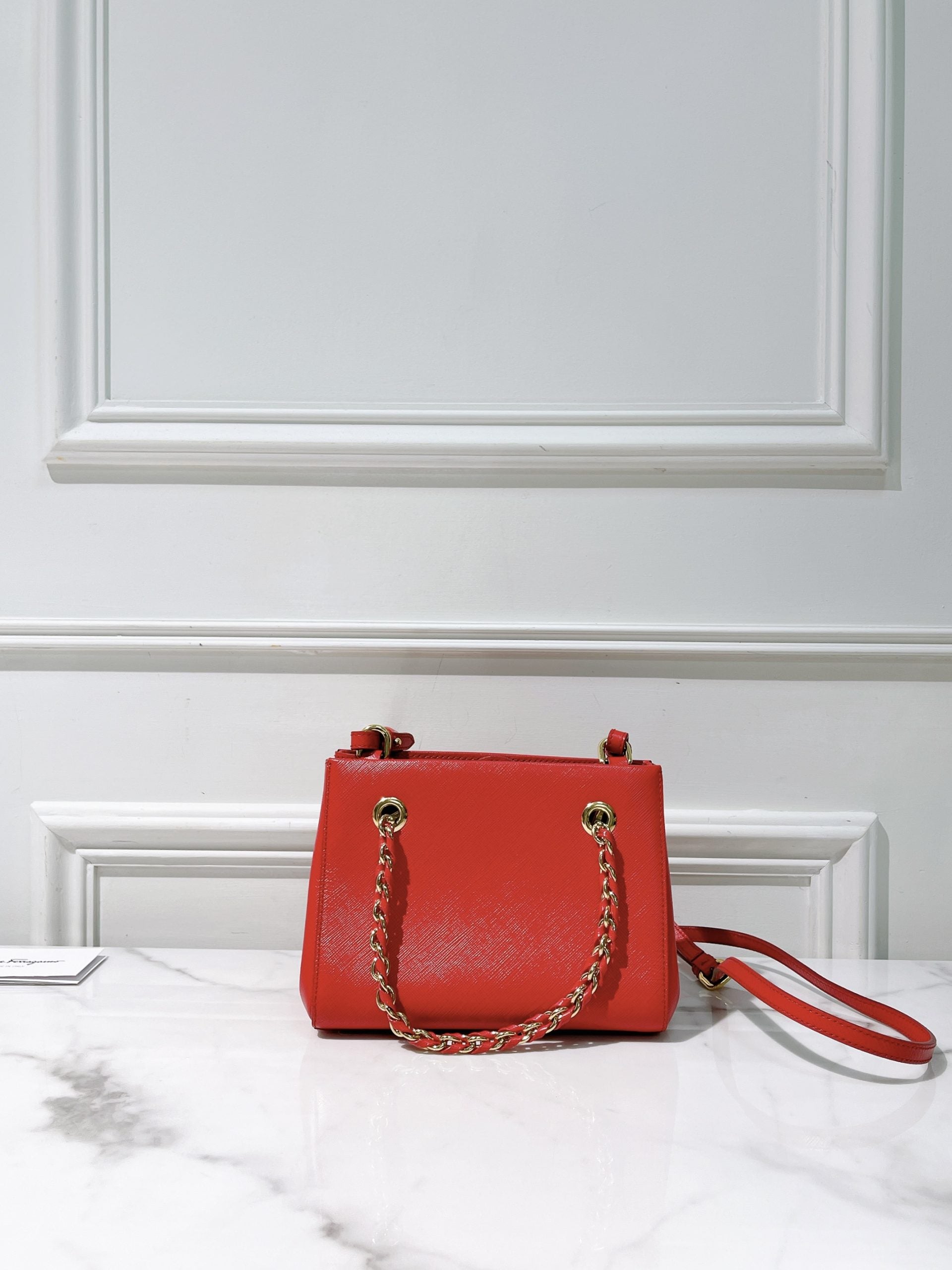 FERRAGAMO SHOULDER BAG, Red/Gold