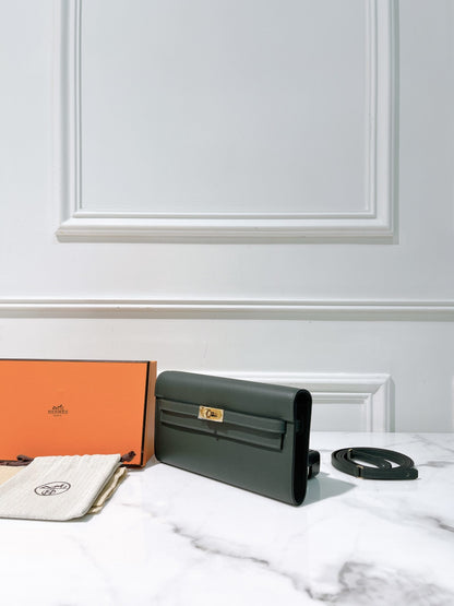 HERMES KELLY TO GO, Vert Fonce/Gold