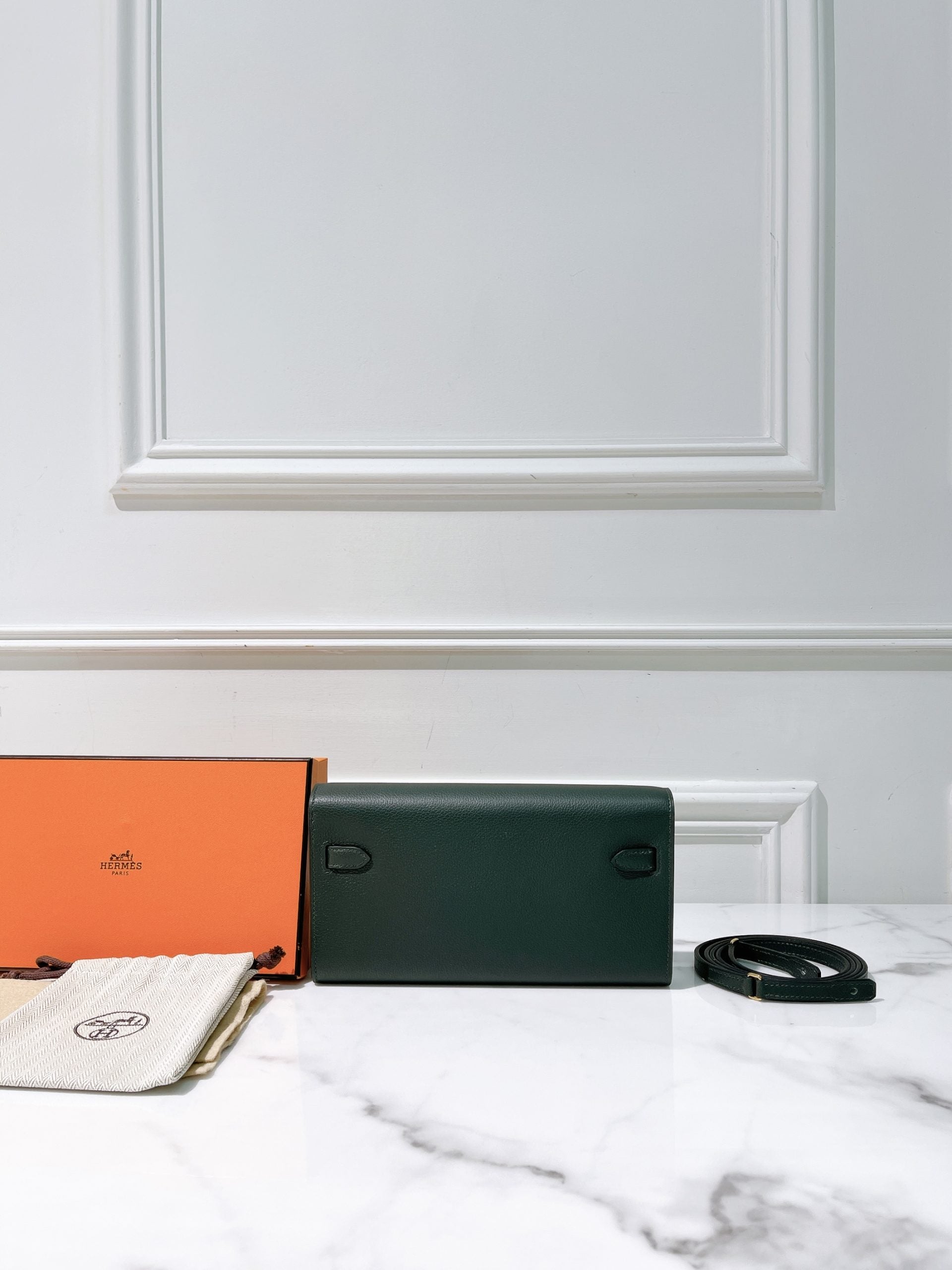 HERMES KELLY TO GO, Vert Fonce/Gold