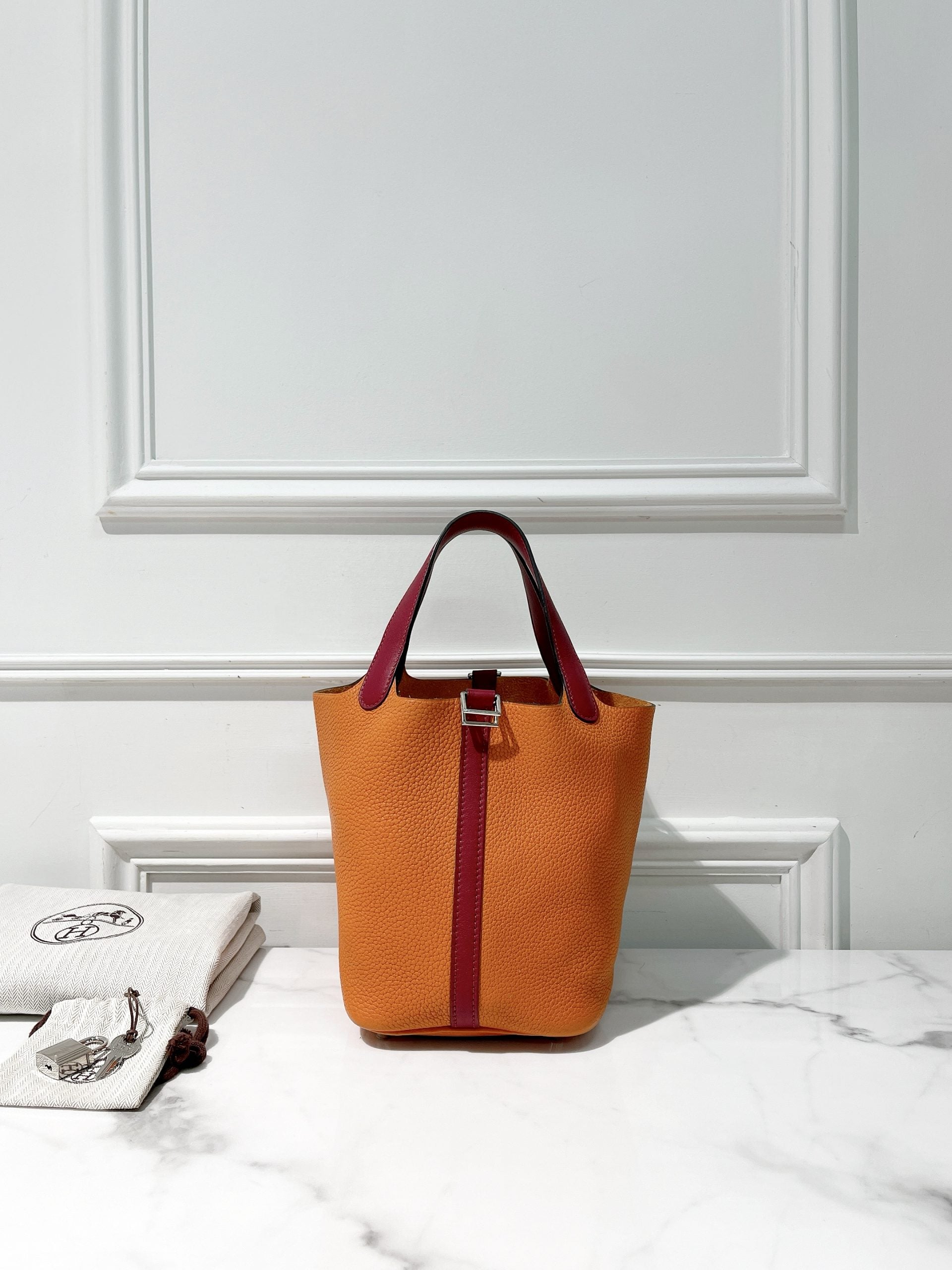 HERMES PICOTIN 18, Feu/Rouge H/Silver