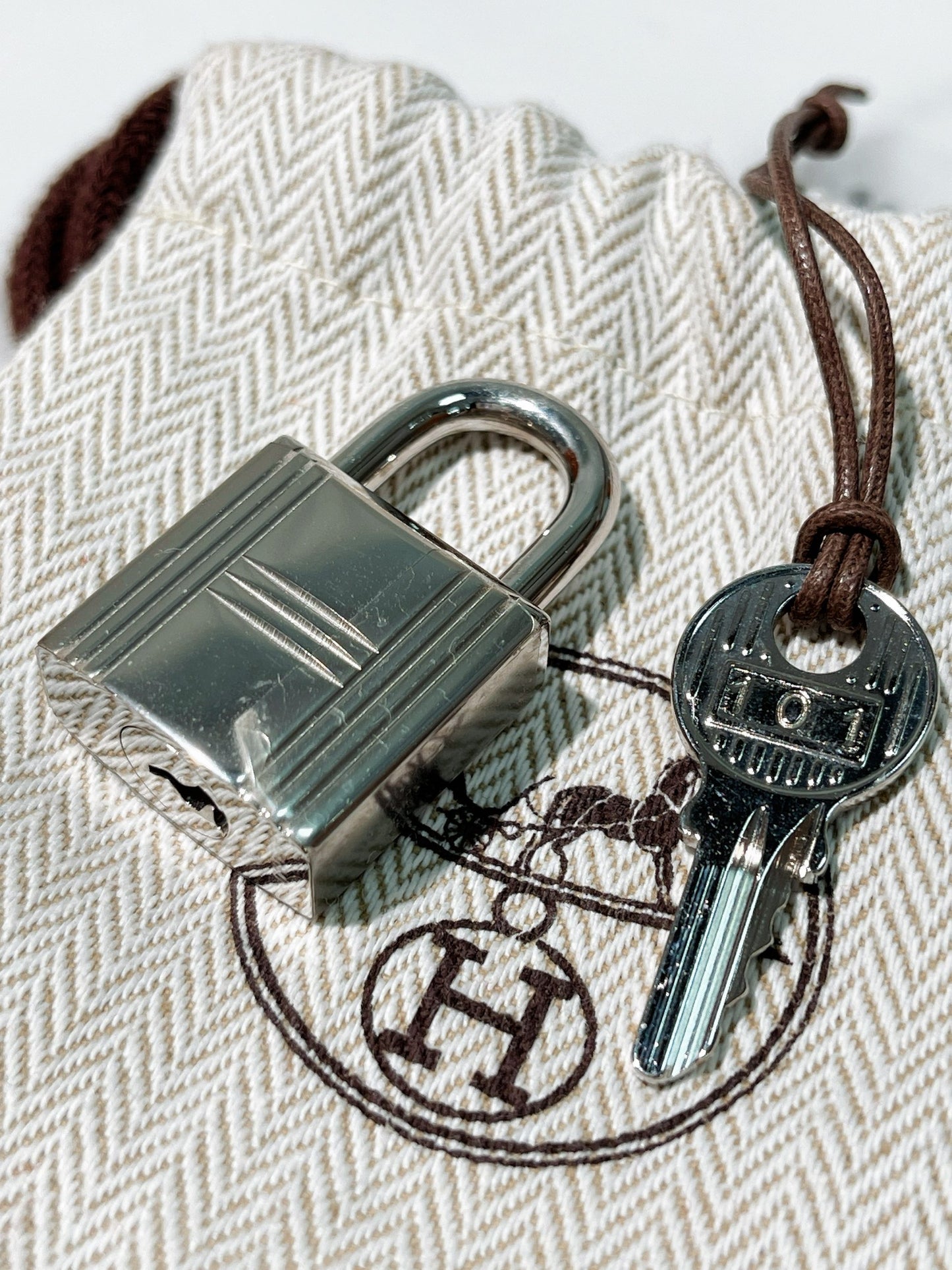 HERMES PICOTIN 18, Feu/Rouge H/Silver