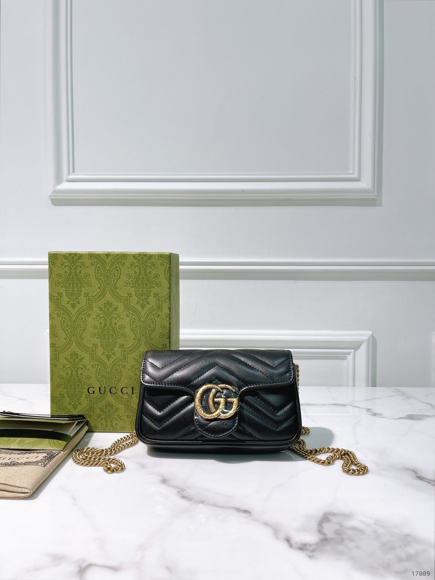 GUCCI SUPERMINI MARMONT, Black/Gold