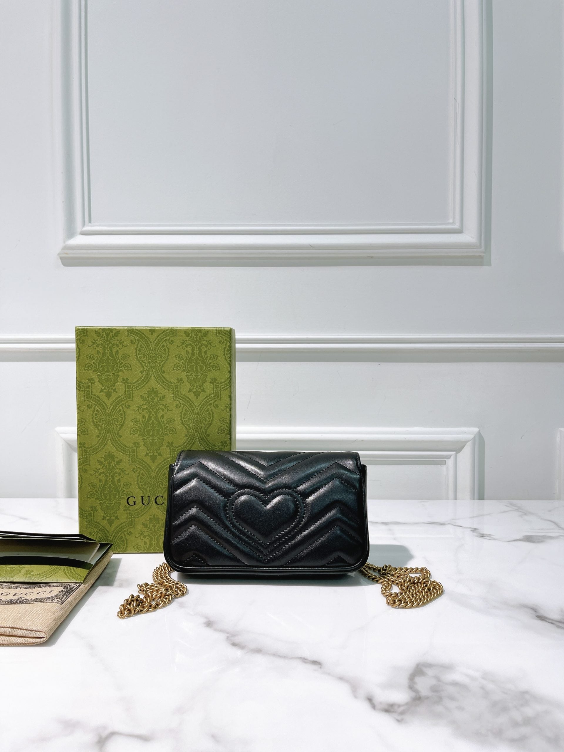 GUCCI SUPERMINI MARMONT, Black/Gold