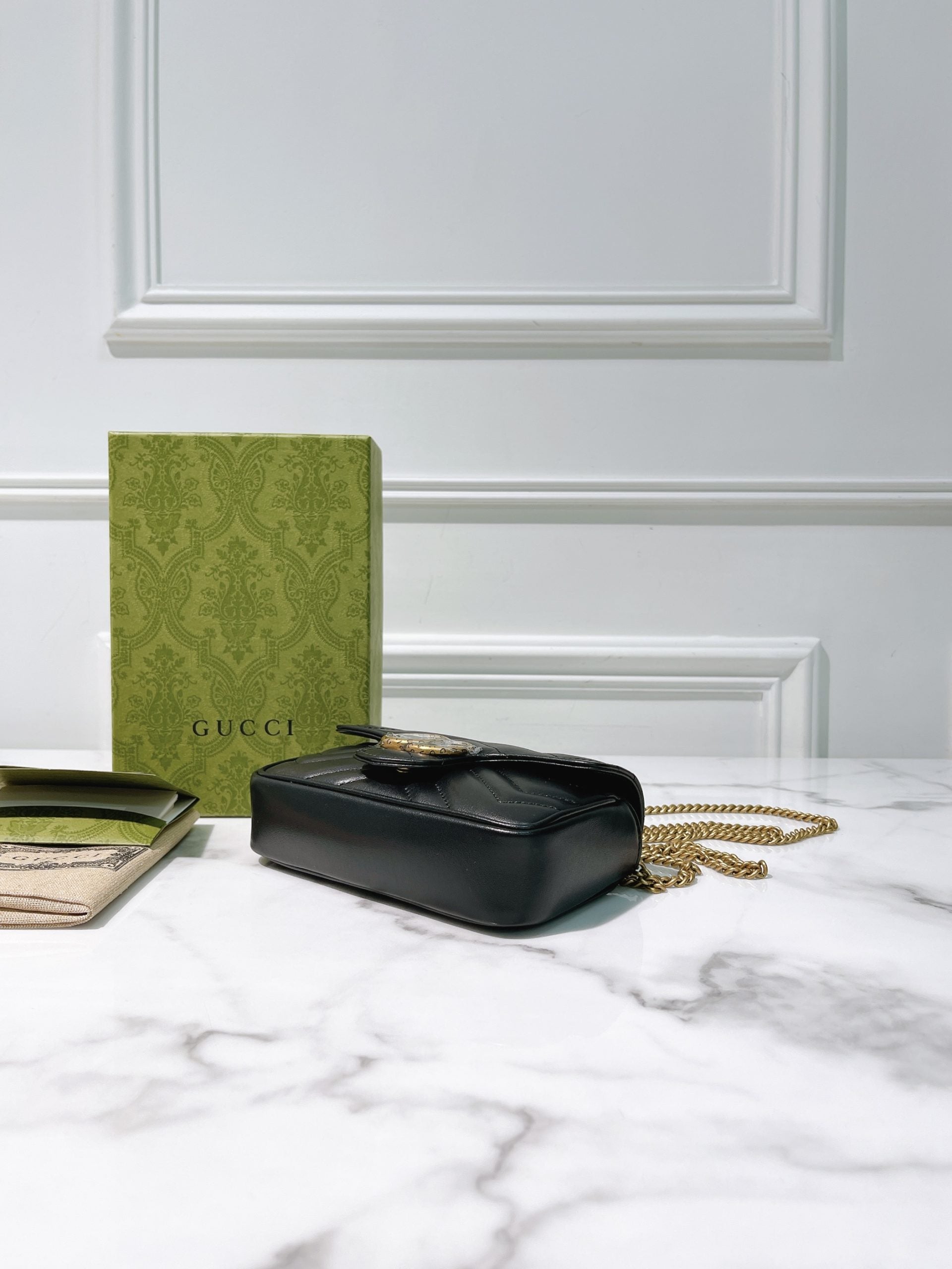 GUCCI SUPERMINI MARMONT, Black/Gold