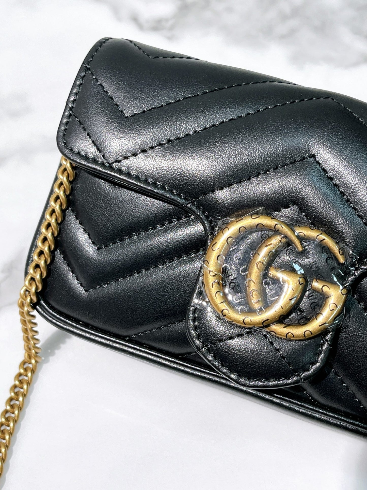 GUCCI SUPERMINI MARMONT, Black/Gold