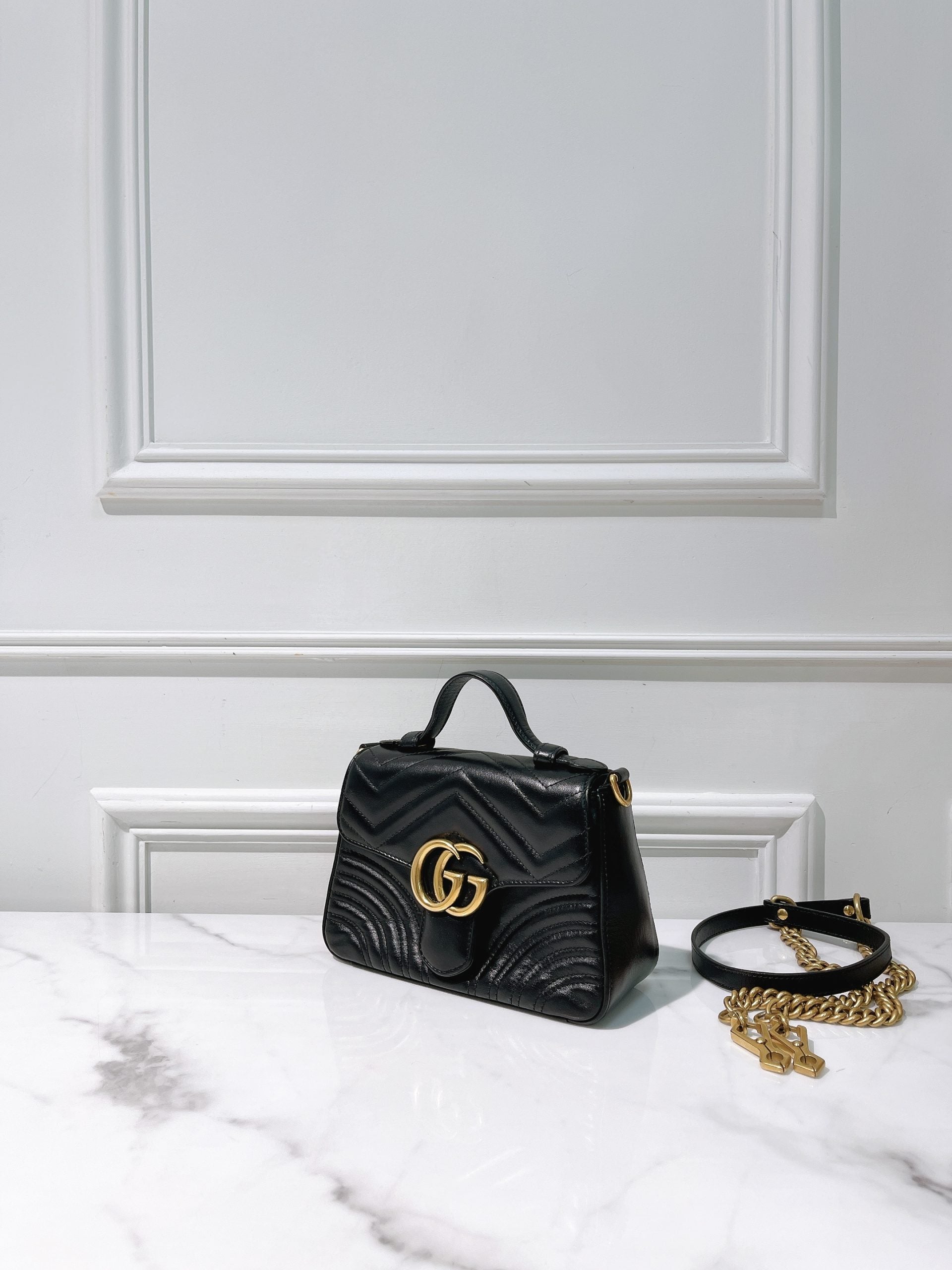 GUCCI MARMONT TOP HANDLE BAG, Black/Gold