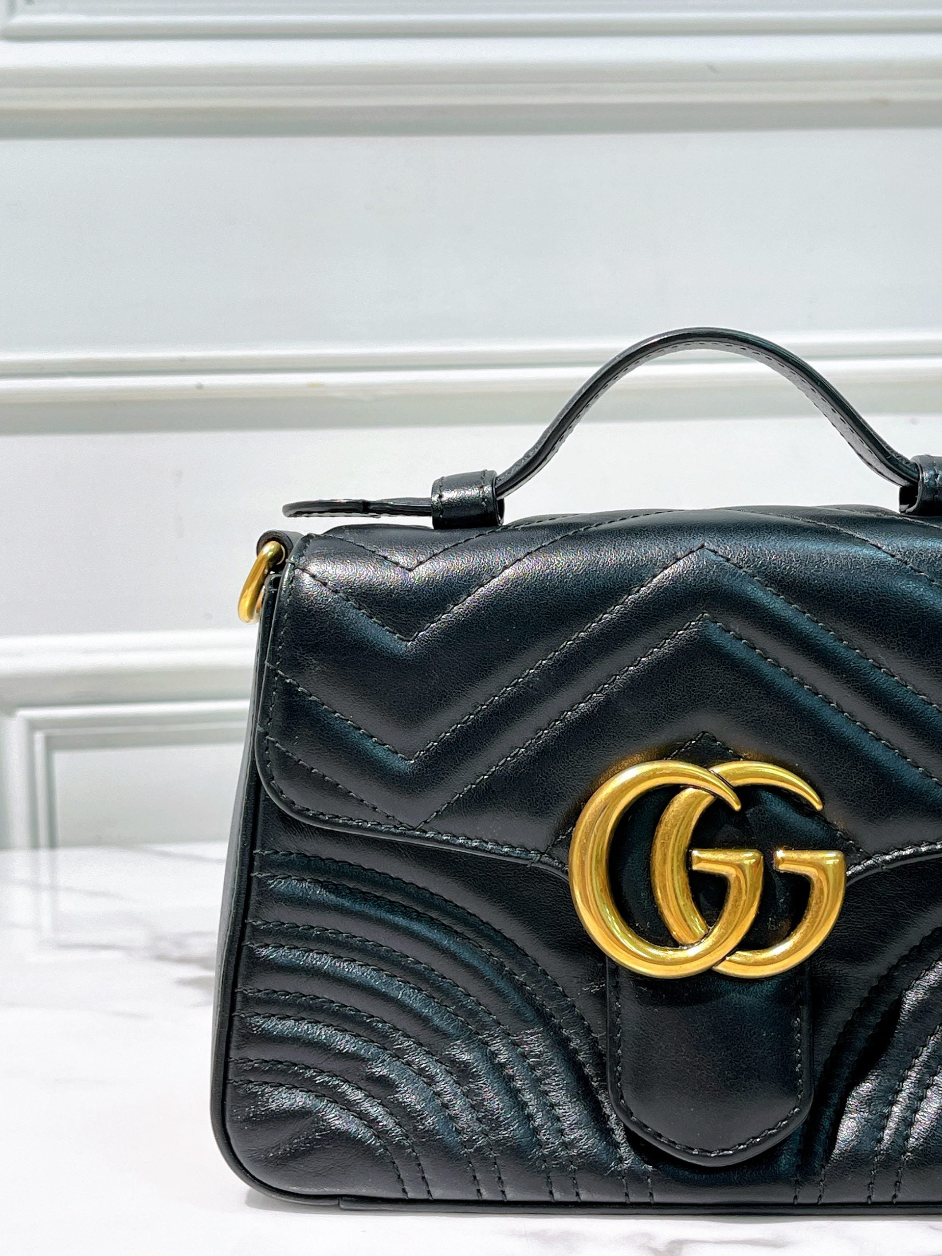 GUCCI MARMONT TOP HANDLE BAG, Black/Gold