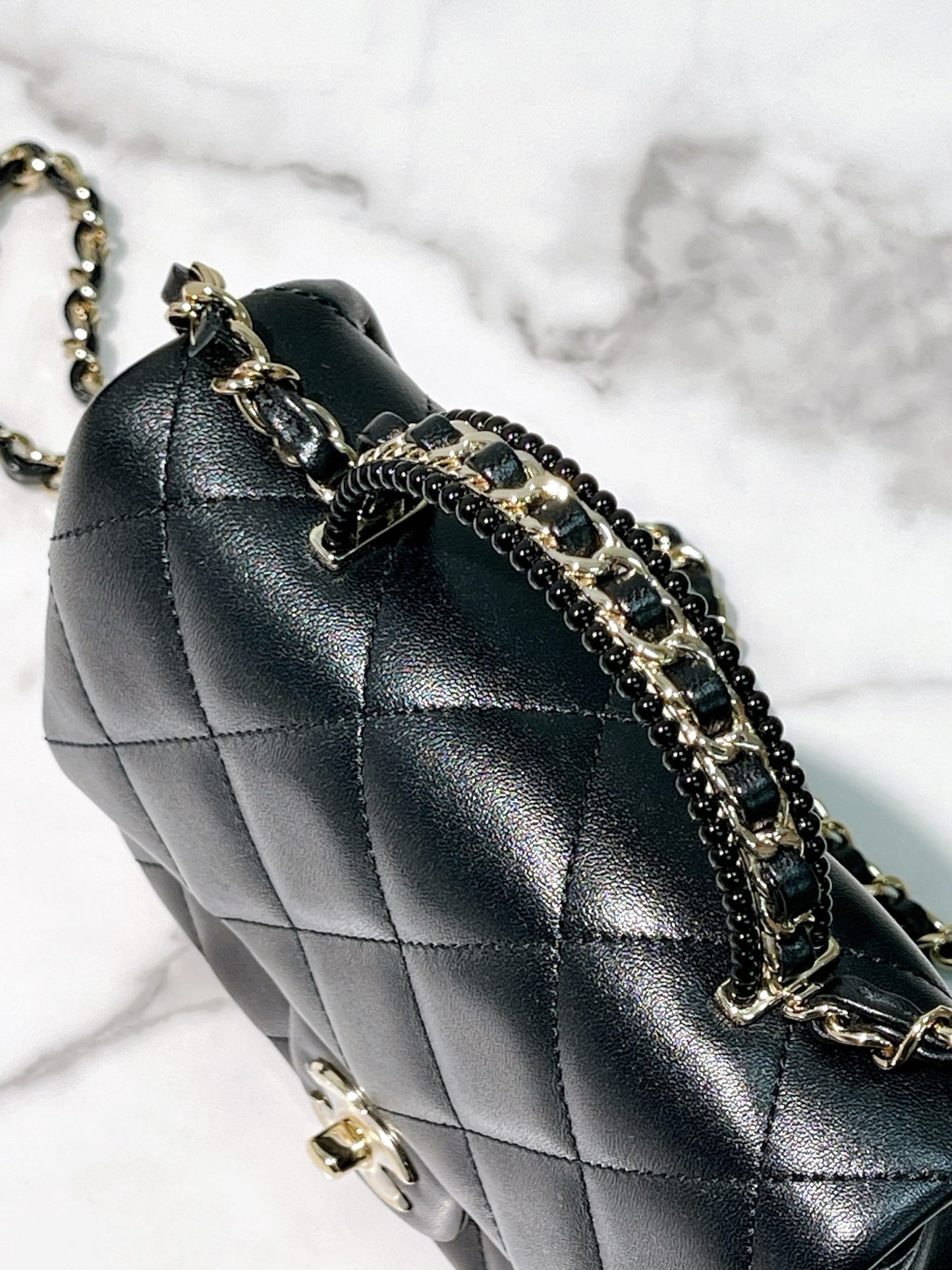 CHANEL 25P MINI HANDLE, Black/Gold