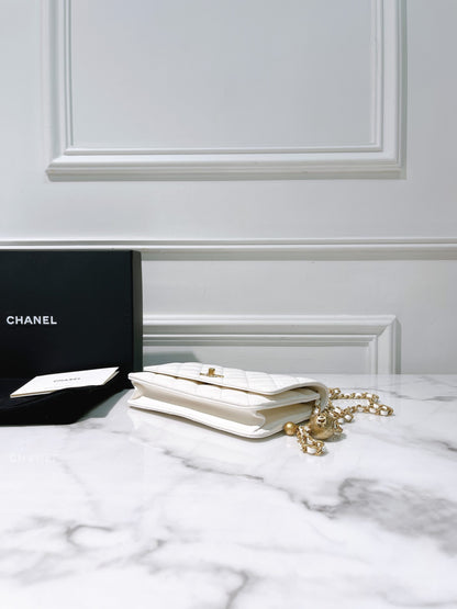 CHANEL WOC, White/Gold