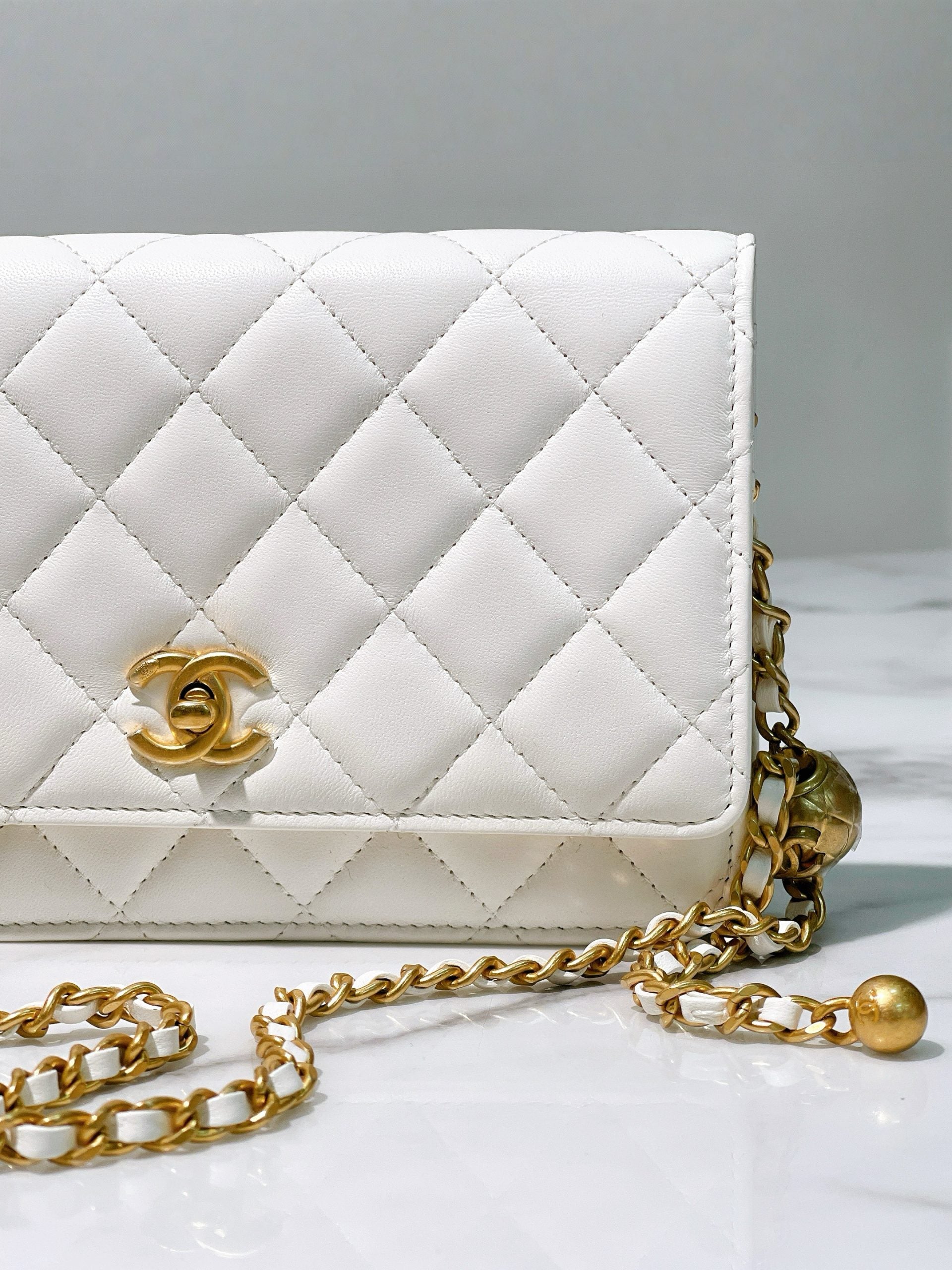 CHANEL WOC, White/Gold
