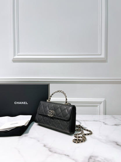 CHANEL 25S KELLY, Black/Gold