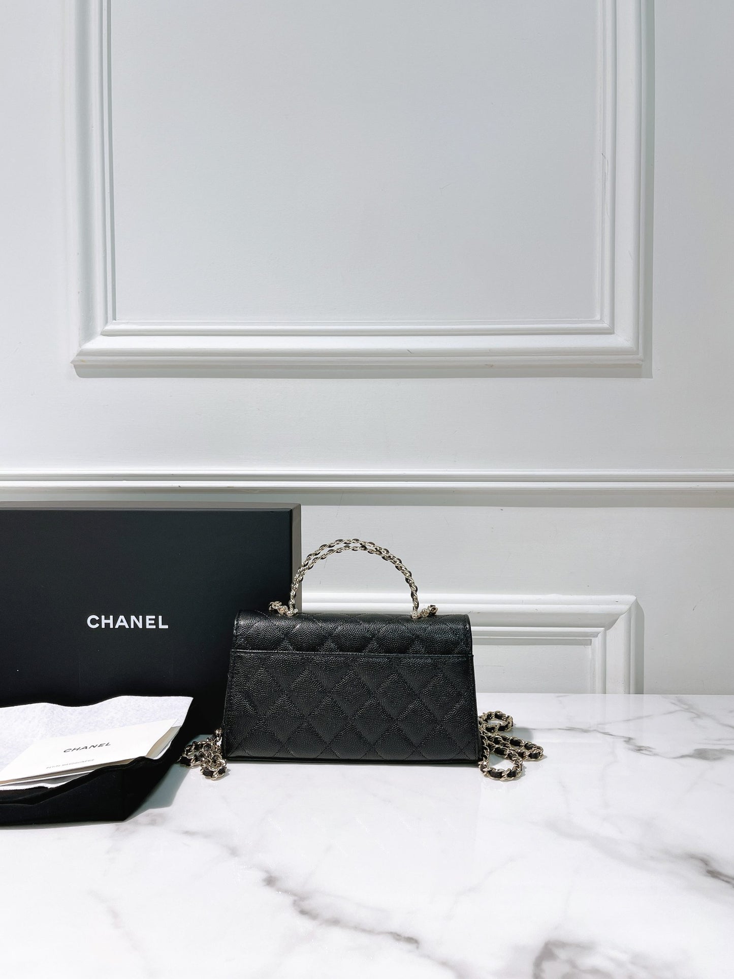 CHANEL 25S KELLY, Black/Gold