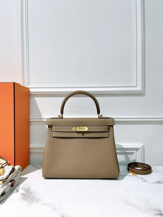 HERMES KELLY 28, Etoupe/Gold