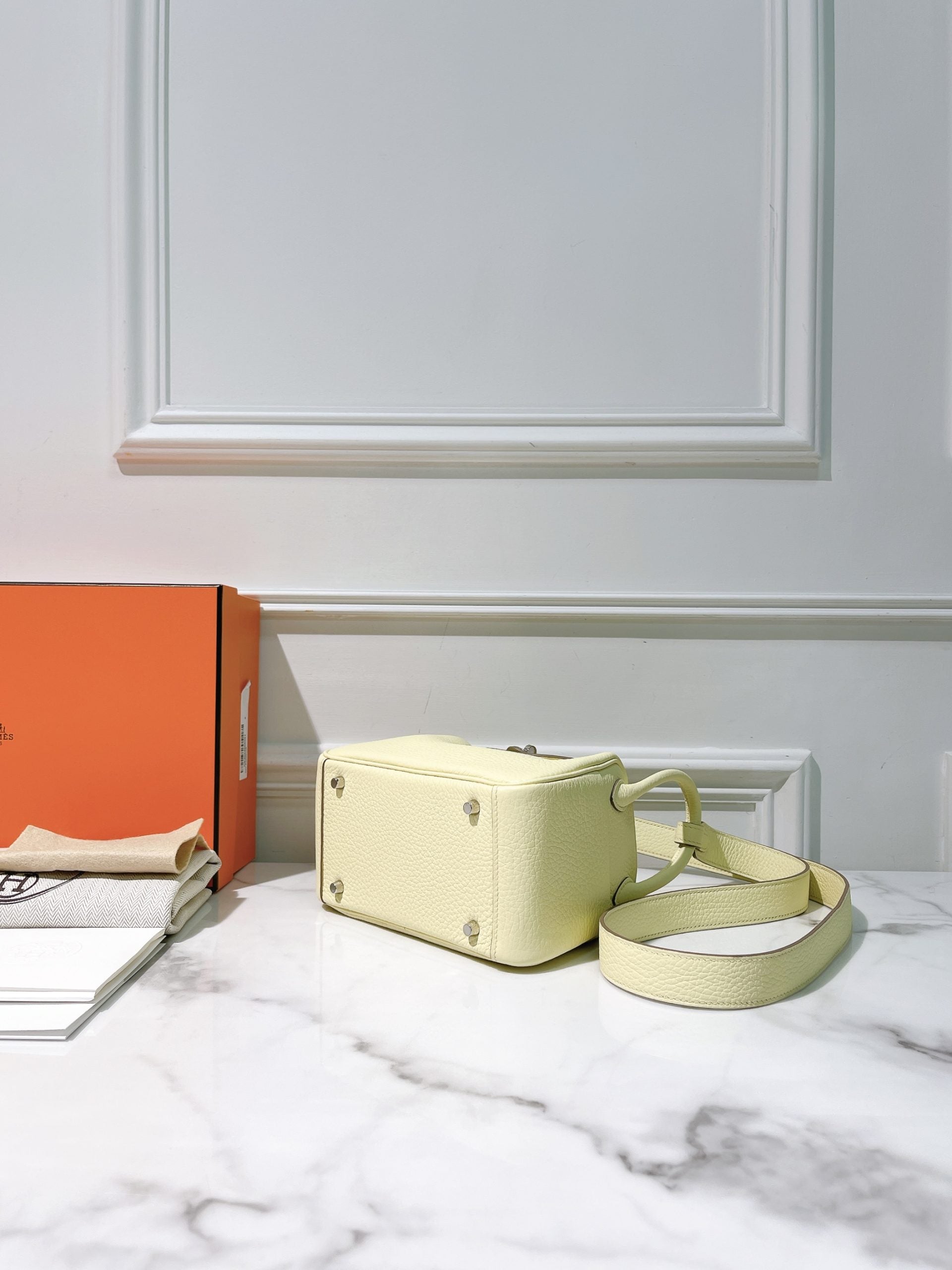 HERMES MINI LINDY, Jaune Milton/Silver