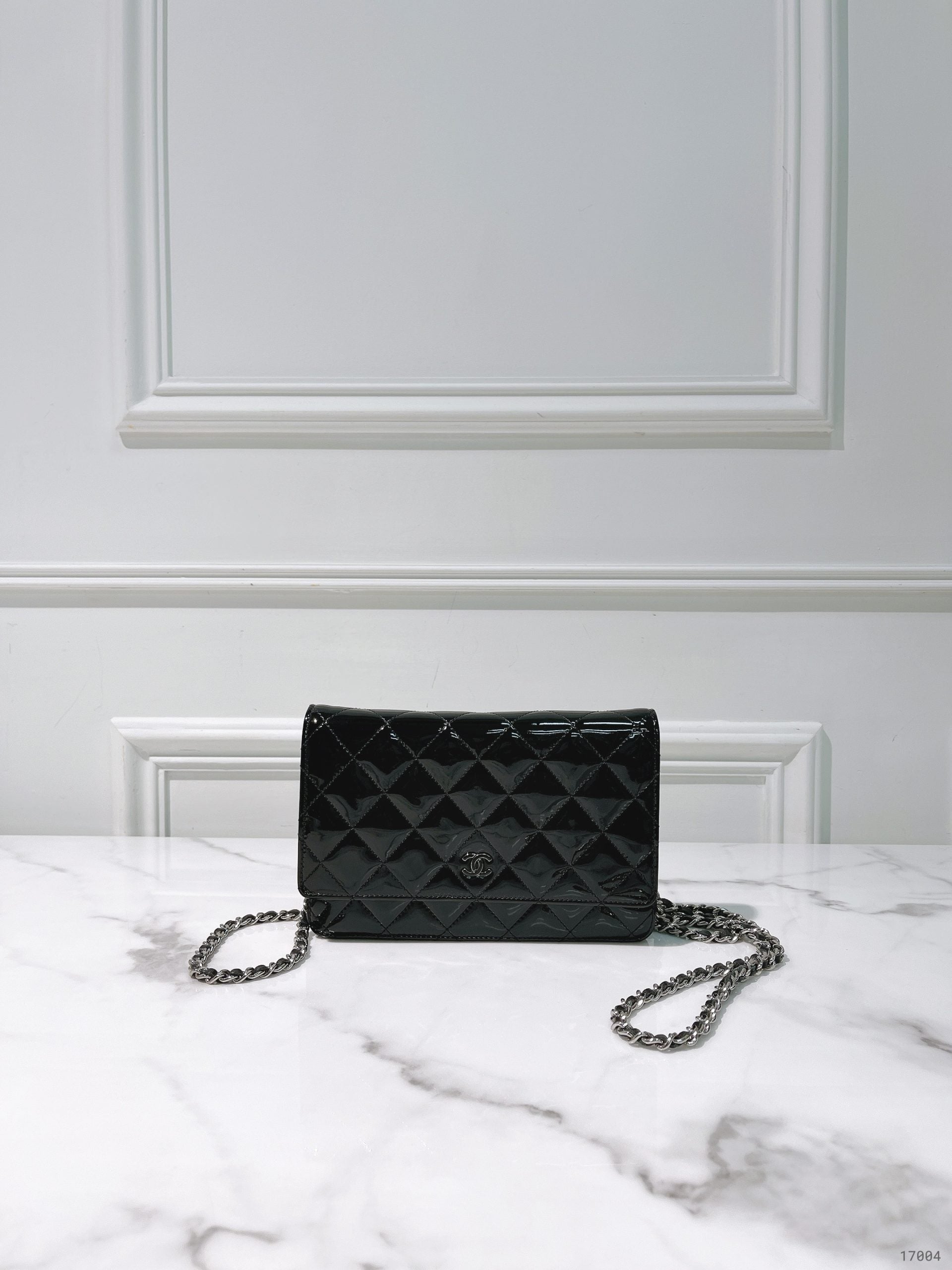 CHANEL WOC, Black/Silver
