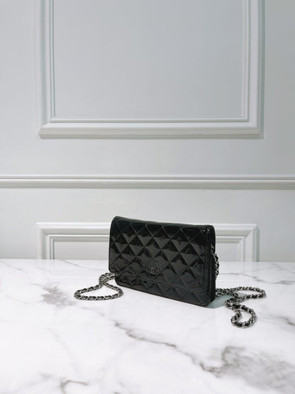 CHANEL WOC, Black/Silver
