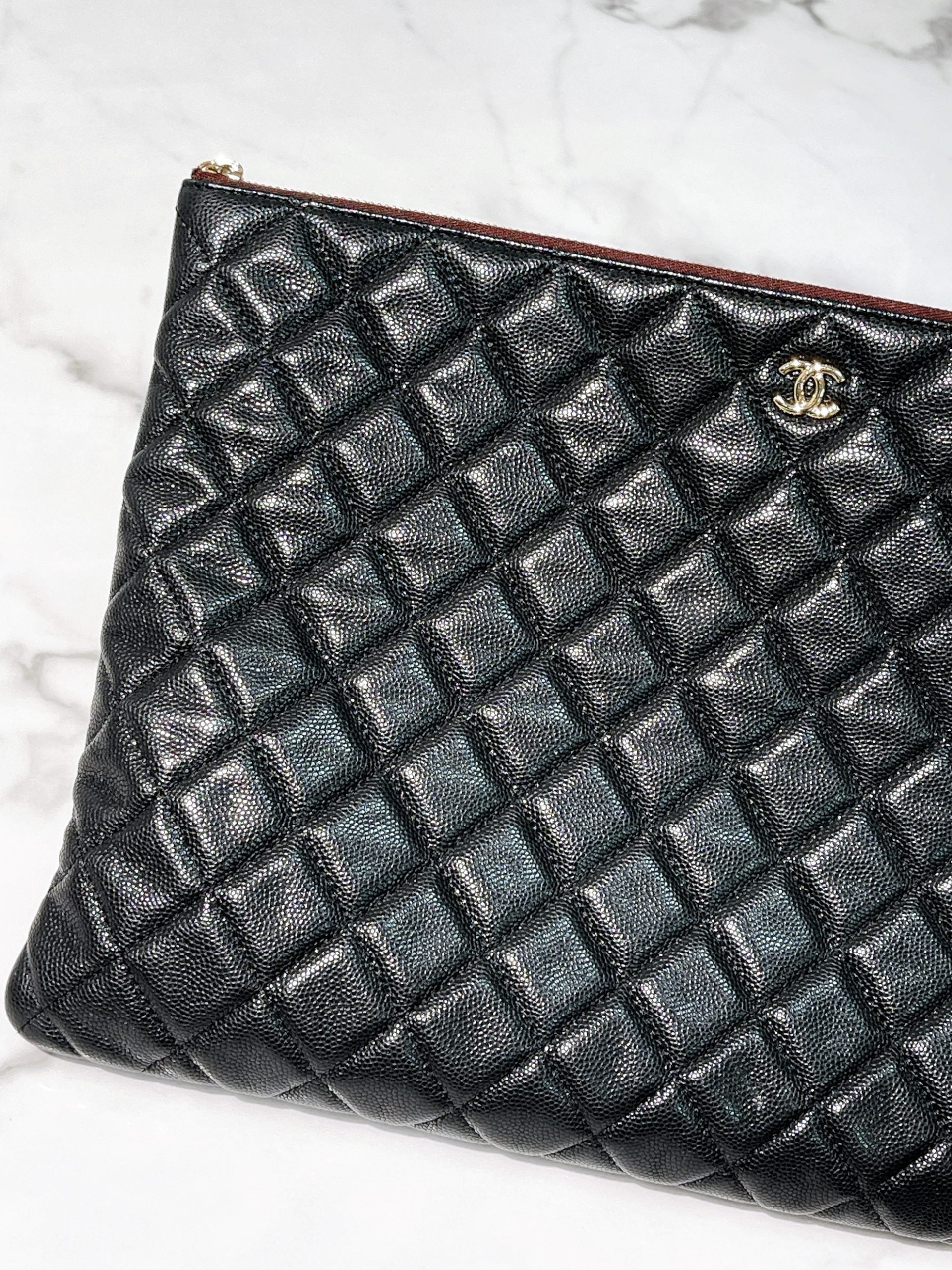 CHANEL CLASSIC POUCH, Black/Gold