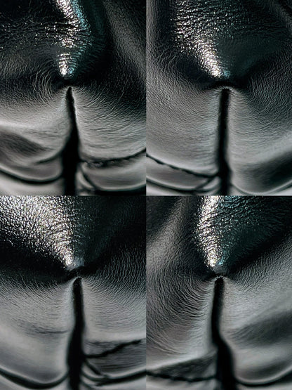 CHANEL 22 BAG, Black/Silver