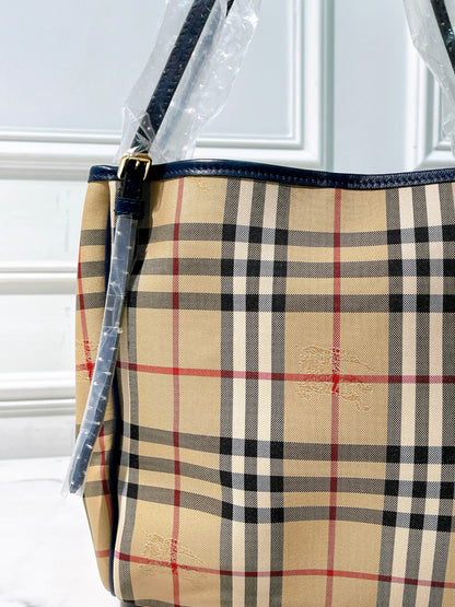 BURBERRY TOTE