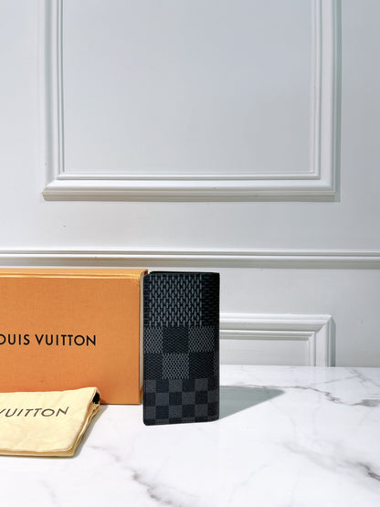 LV WALLET, Damier Graphite
