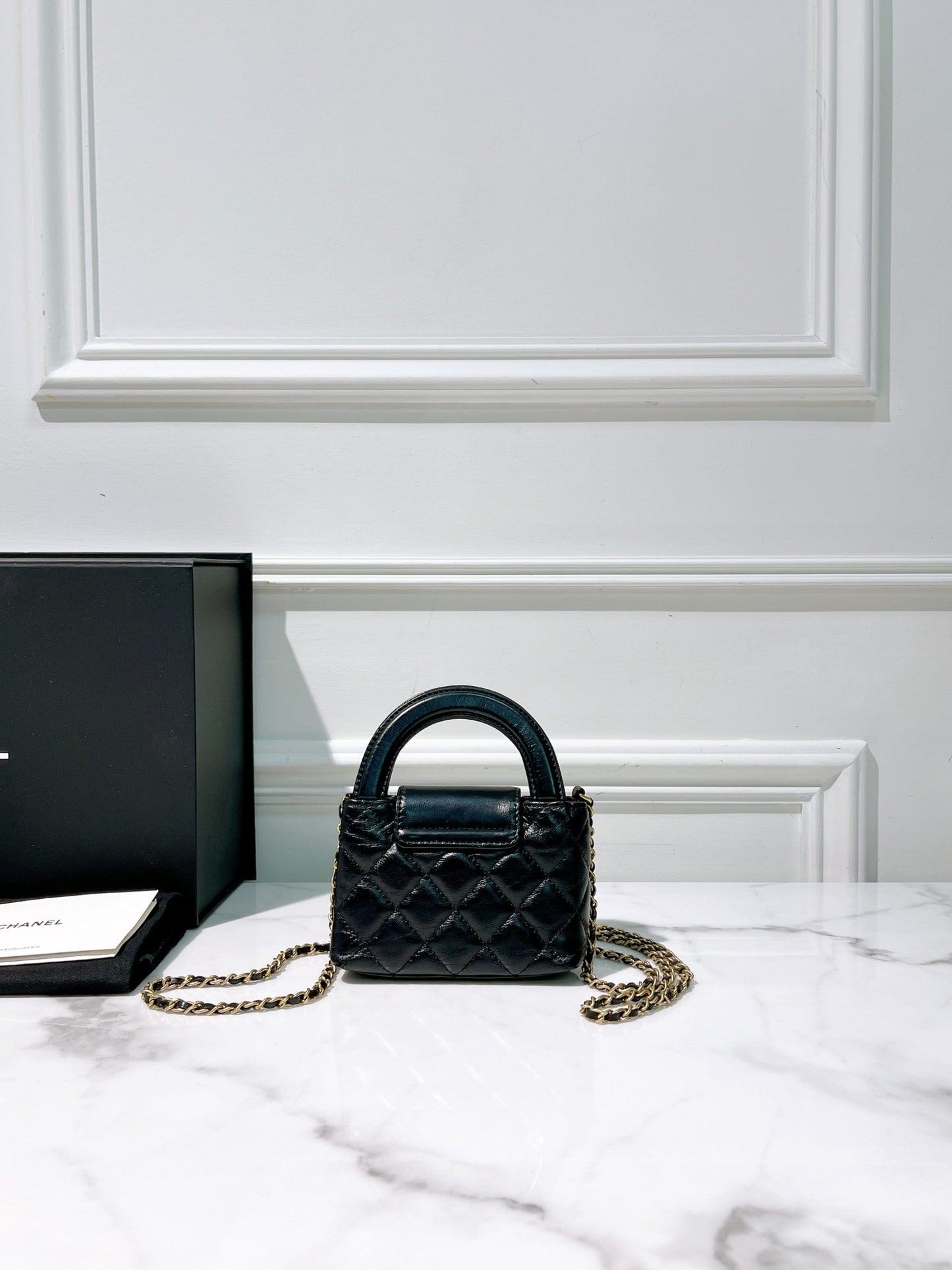 CHANEL KELLY MINI, Black/Gold