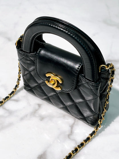 CHANEL KELLY MINI, Black/Gold