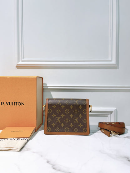 LV MINI DAUPHINE, Monogram