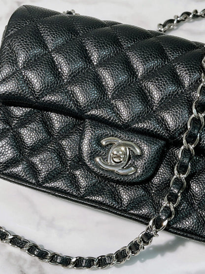 CHANEL MINI FLAP, Black/Silver