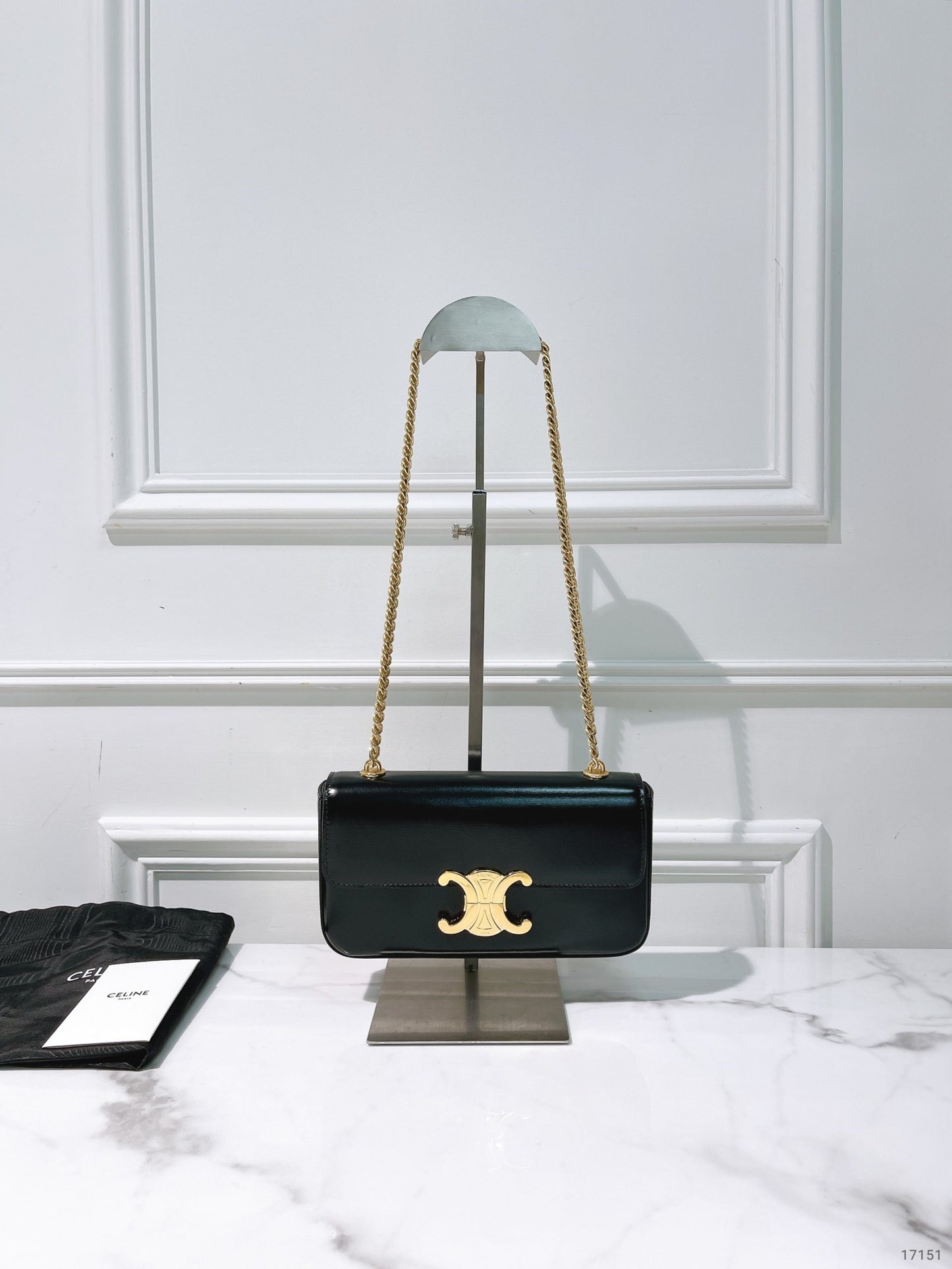 CELINE CHAIN SHOULDER BAG IN CLAUDE