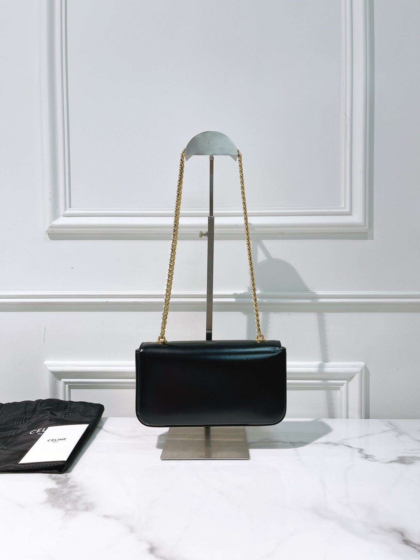 CELINE CHAIN SHOULDER BAG IN CLAUDE