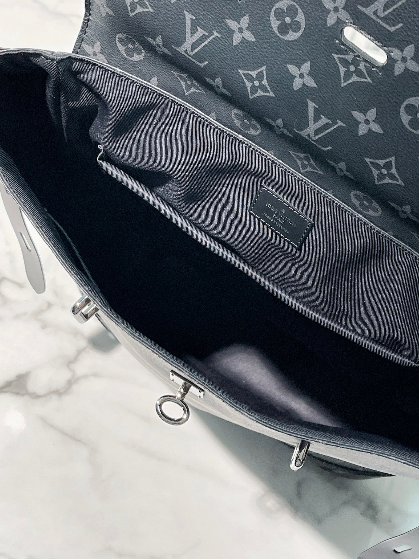 LV STEAMER BACKPACK