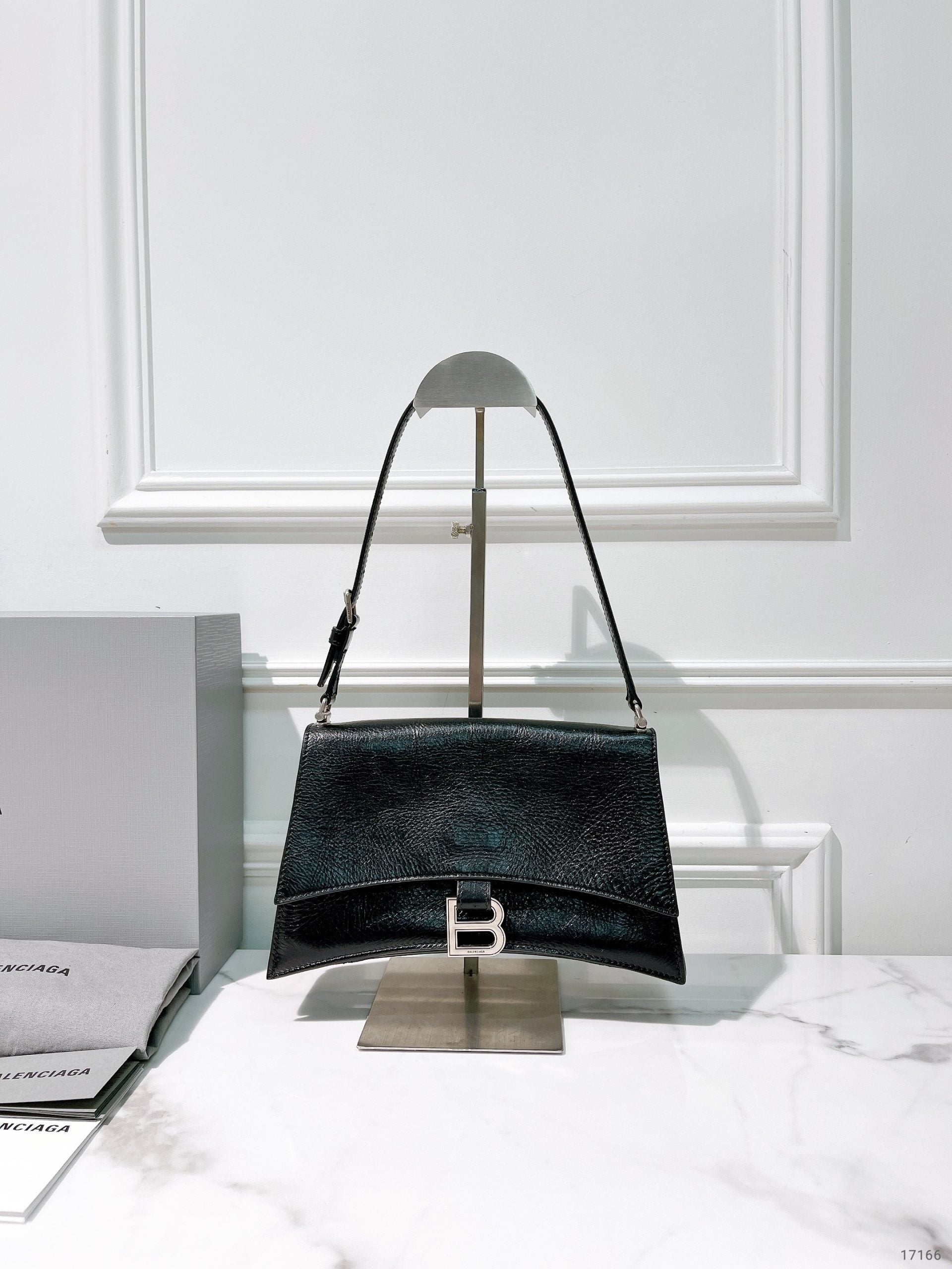 BALENCIAGA CRUSH SMALL, Black/Silver