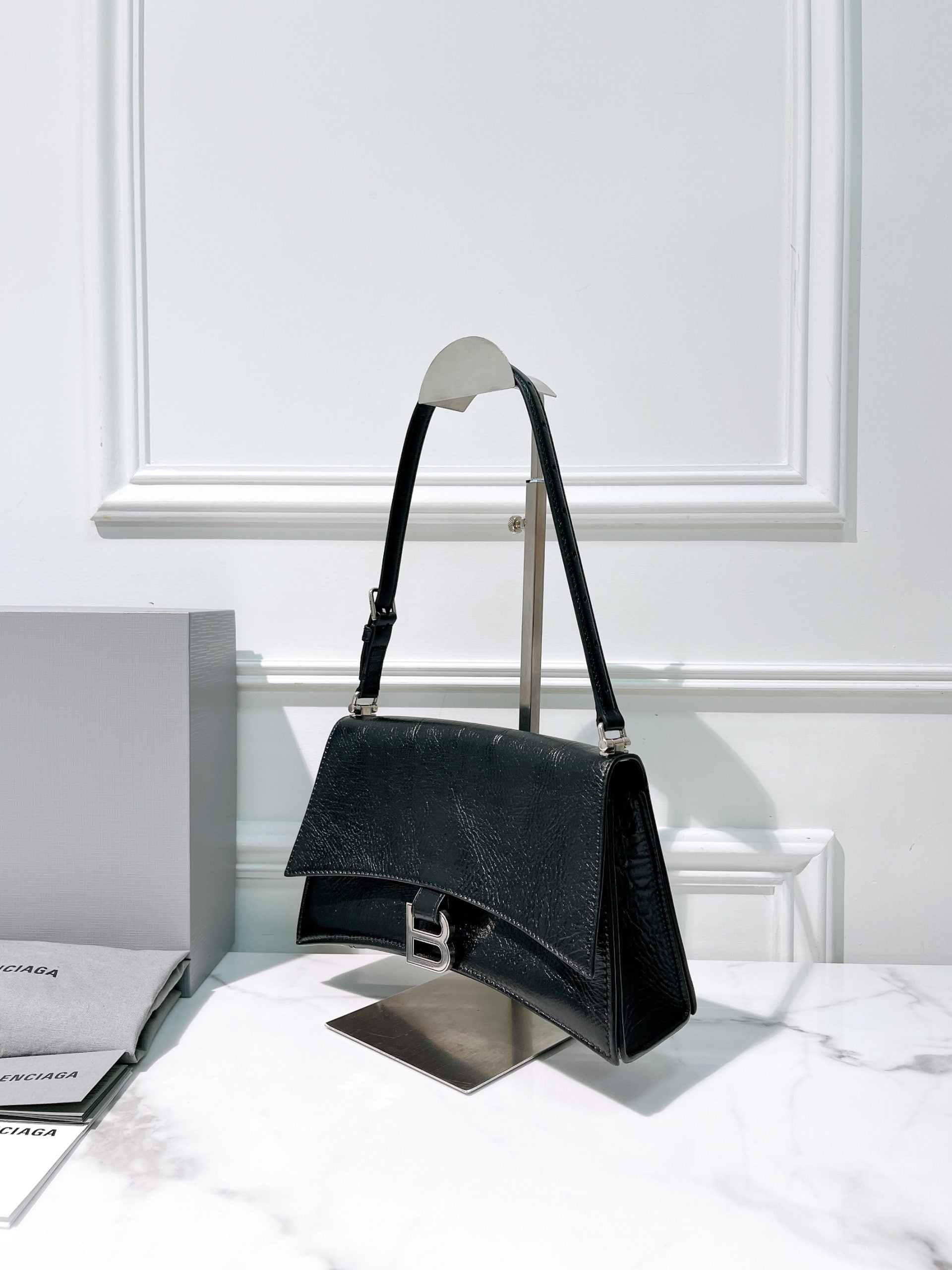 BALENCIAGA CRUSH SMALL, Black/Silver