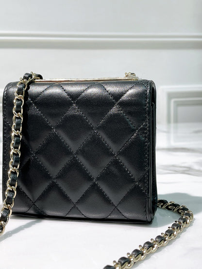 CHANEL TRENDY CC MINI WOC, Black/Gold