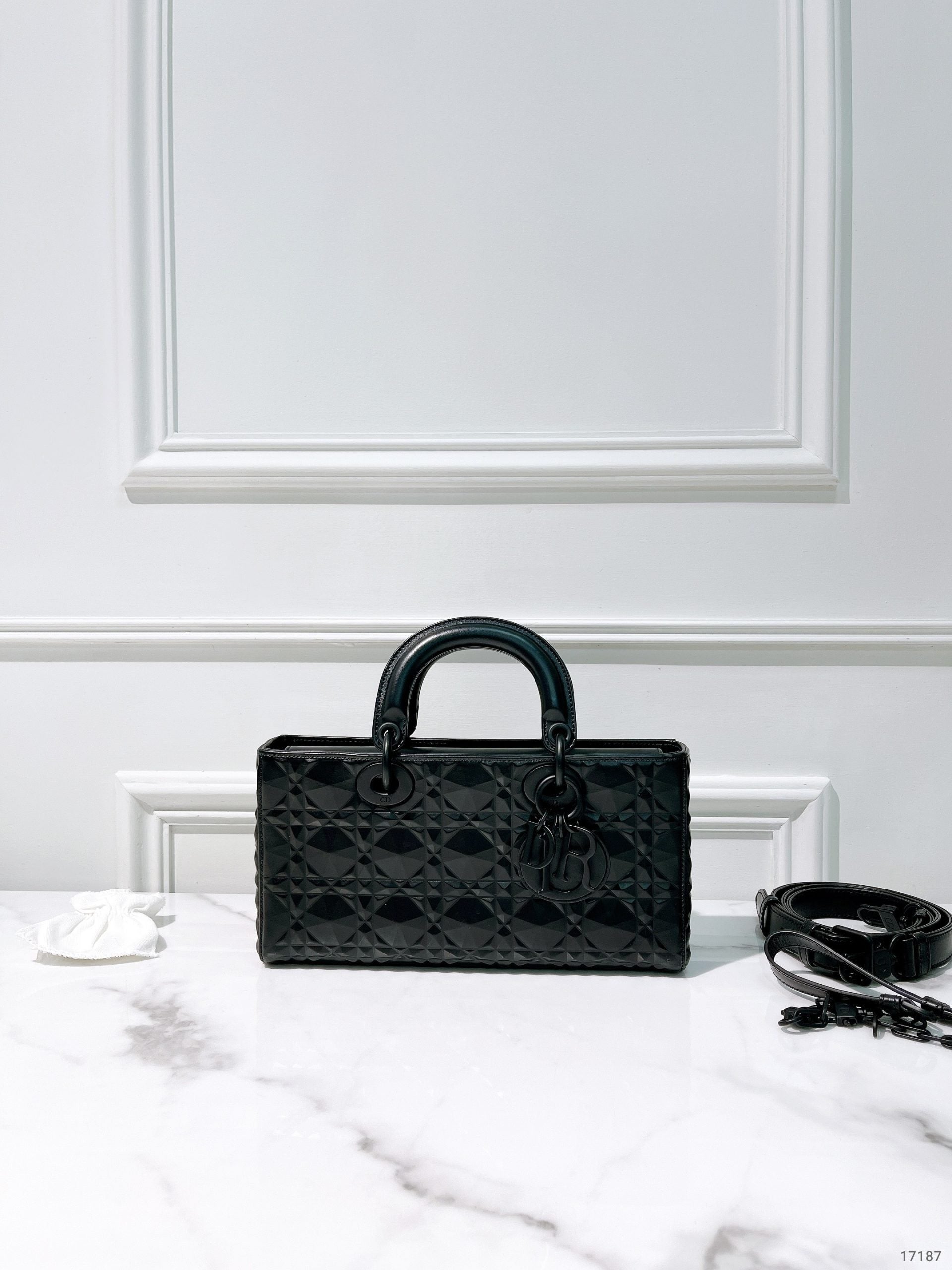 DIOR MEDIUM LADY D-JOY, So Black