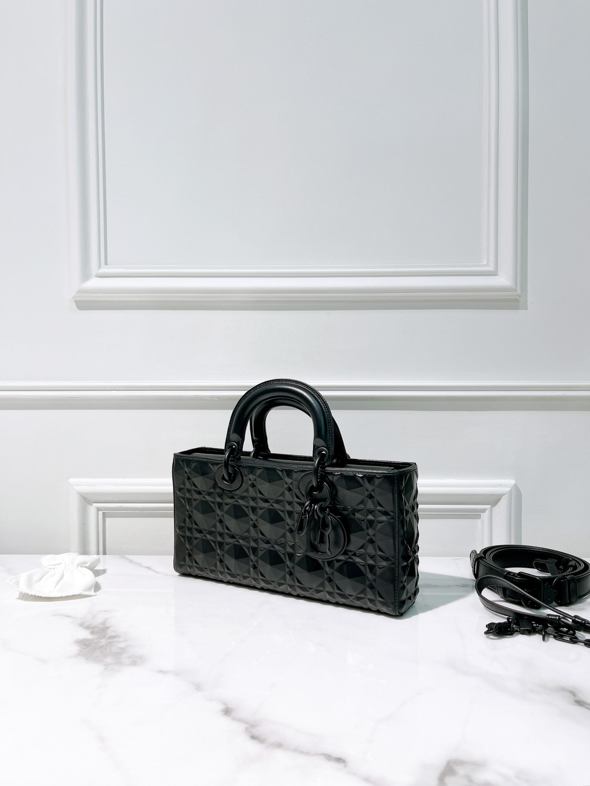 DIOR MEDIUM LADY D-JOY, So Black