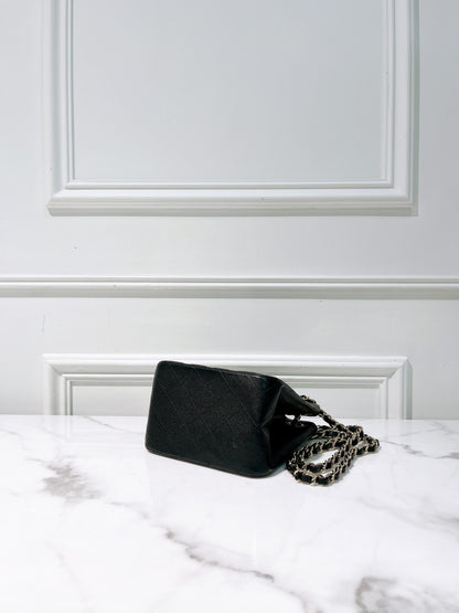 CHANEL 22S MINI TOTE, Black/Gold