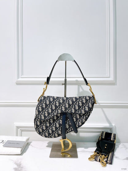 DIOR MEDIUM SADDLE BAG