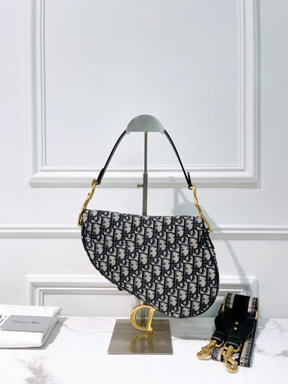 DIOR MEDIUM SADDLE BAG