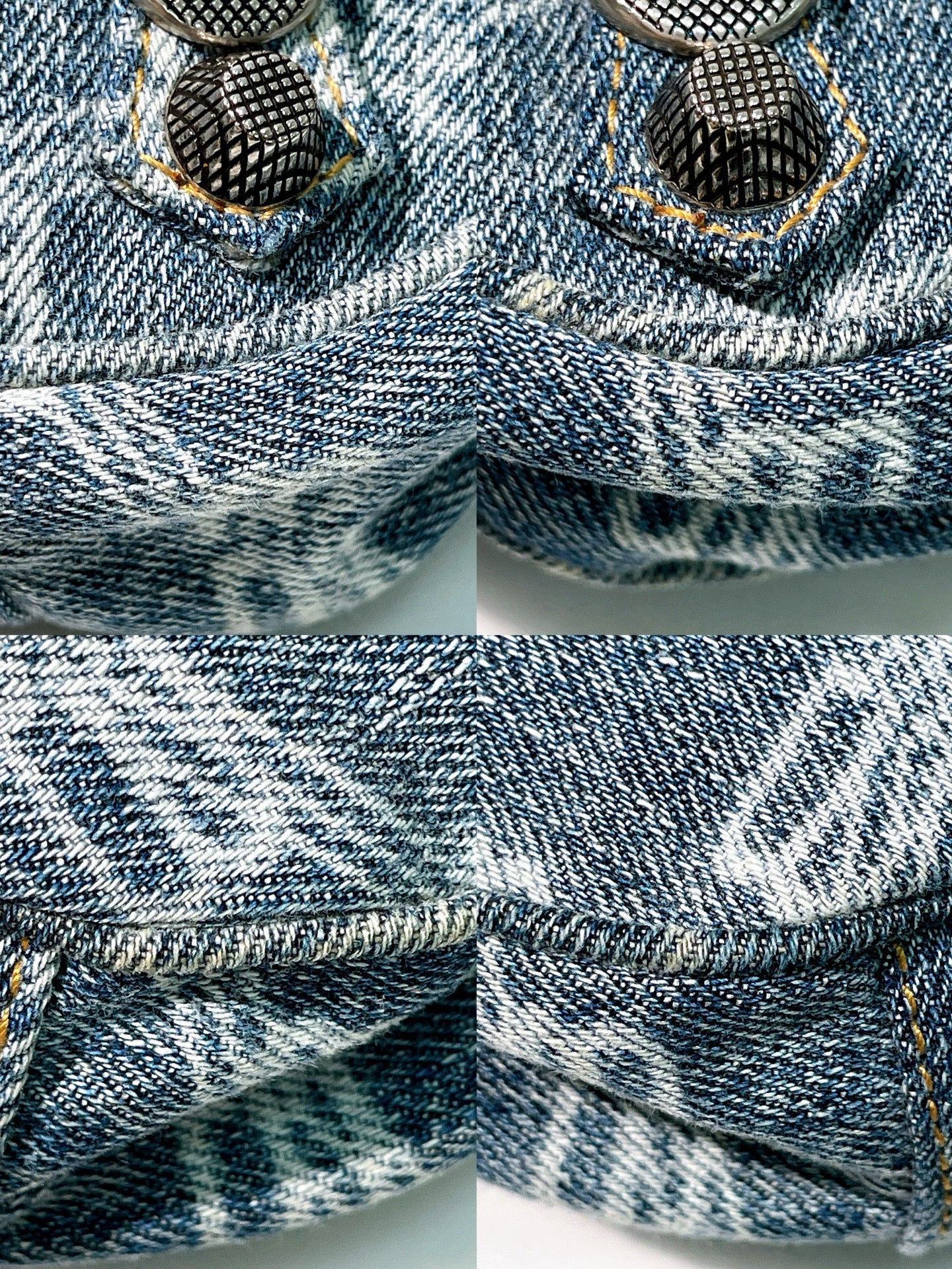 BALENCIAGA LE CAGOLE SHOULDER BAG XS