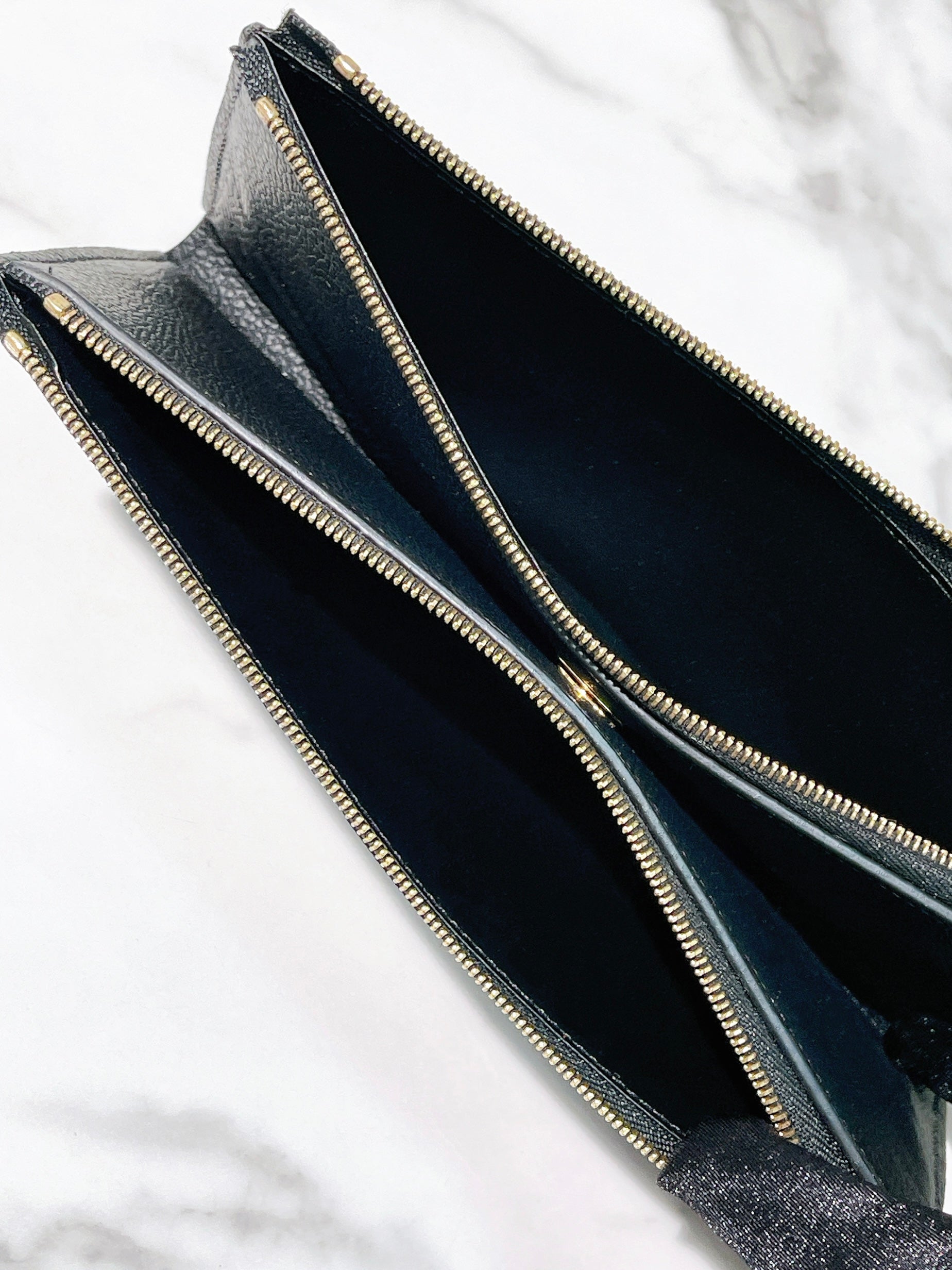 LV ZIP WALLET, Black/Gold