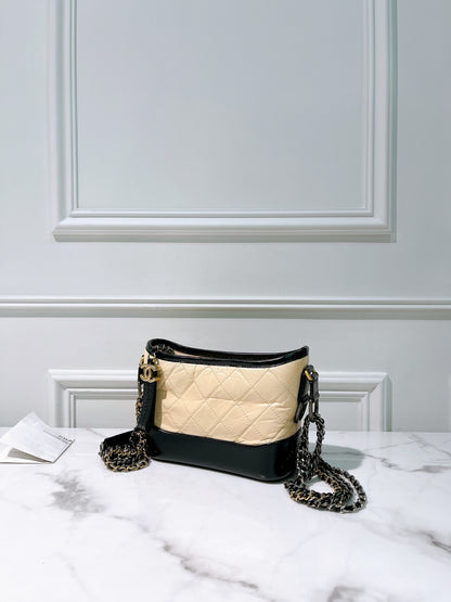 CHANEL GABRIELLE SMALL HOBO, Beige/Black