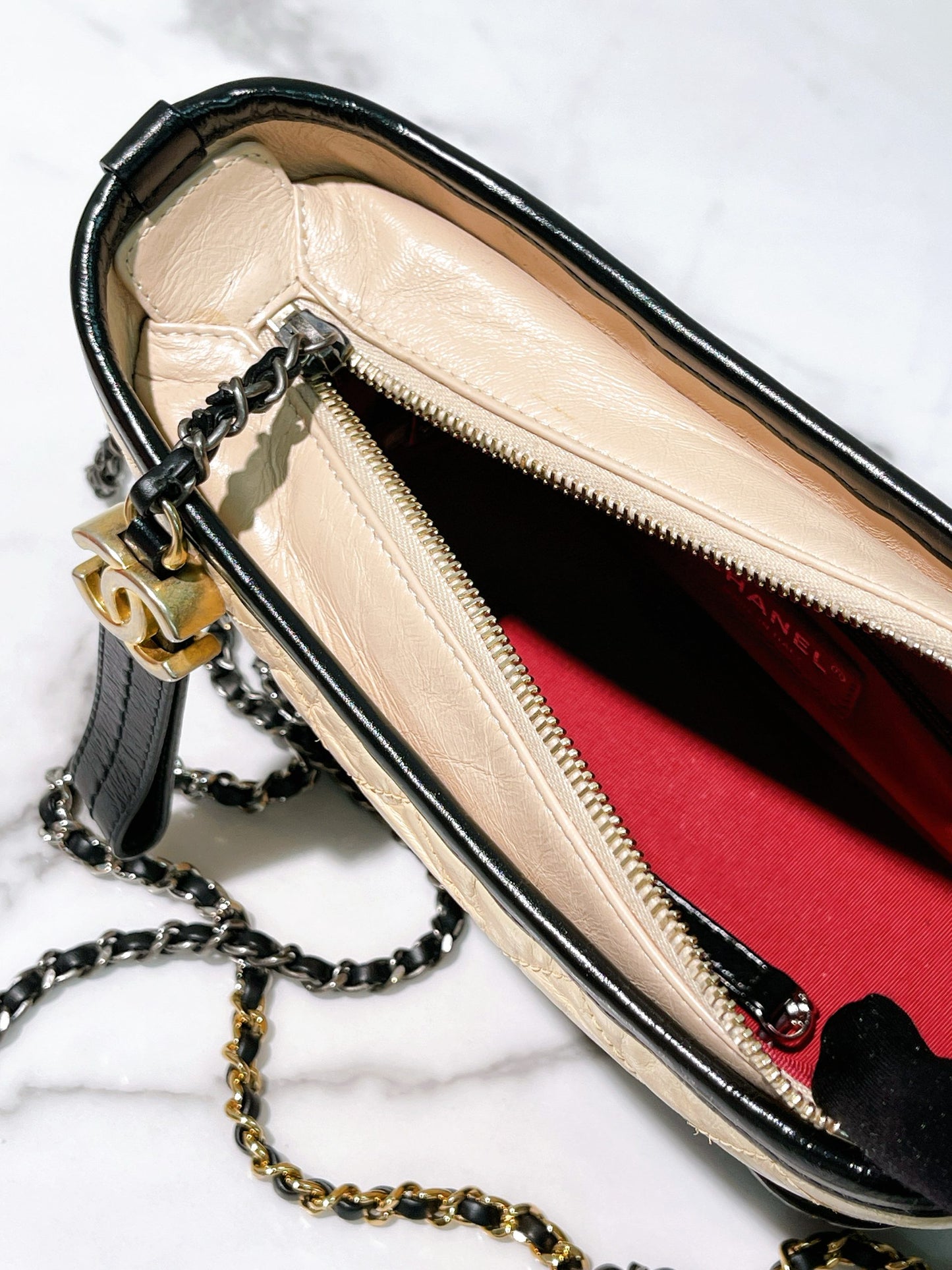 CHANEL GABRIELLE SMALL HOBO, Beige/Black