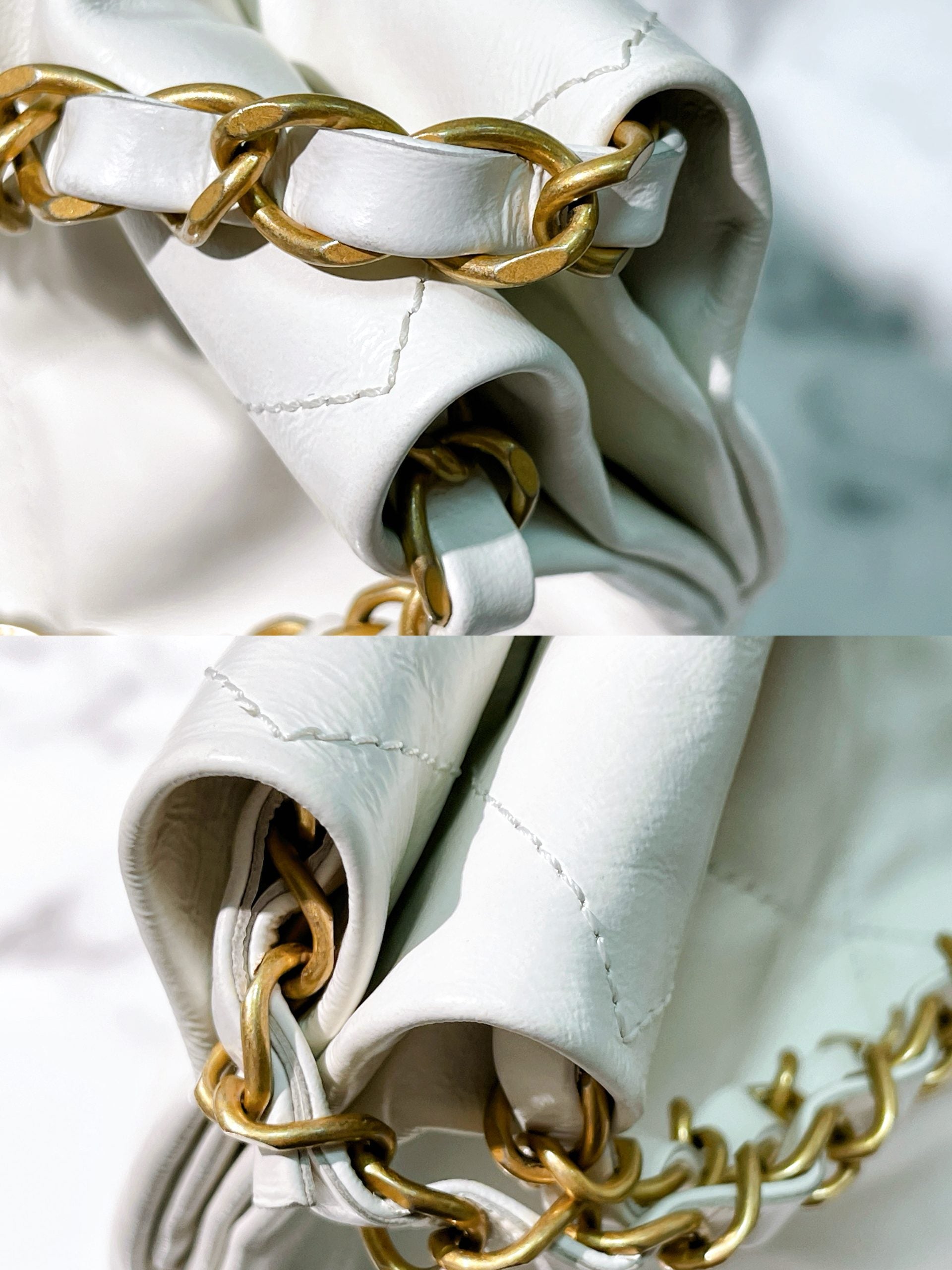 CHANEL 22 BAG MEDIUM, White/Gold