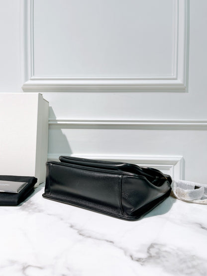 YSL NIKI MEDIUM, Black/Gold