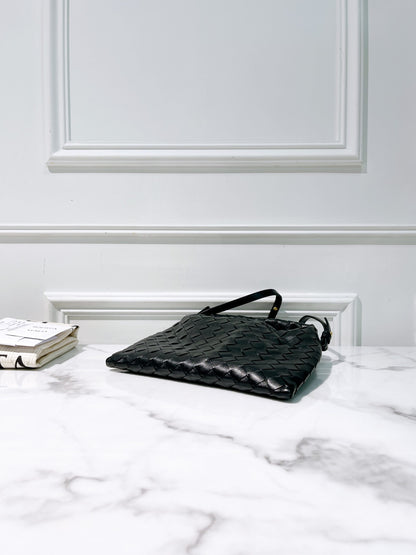 BOTTEGA VENETA MINI HOP, Black