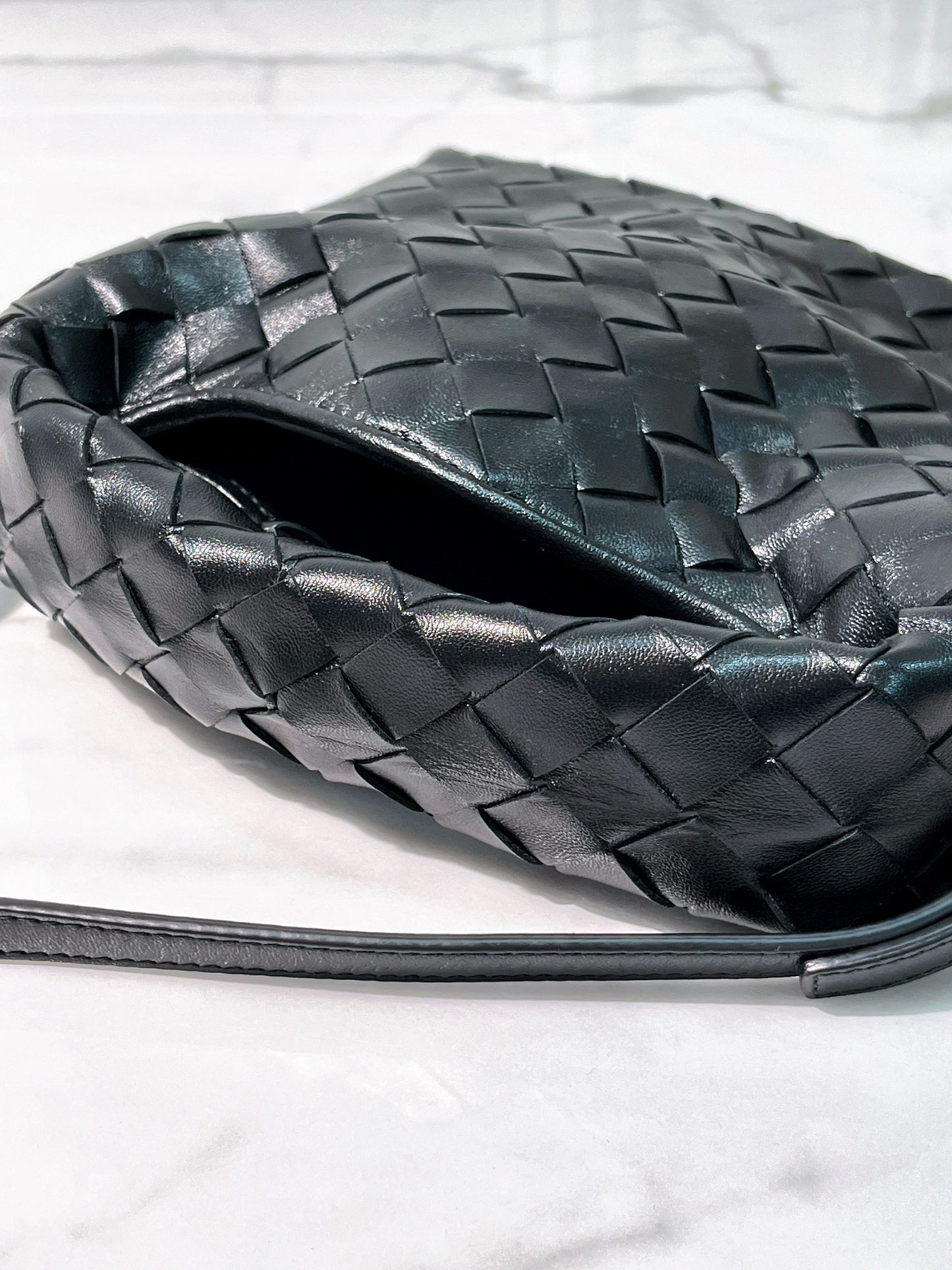 BOTTEGA VENETA MINI HOP, Black